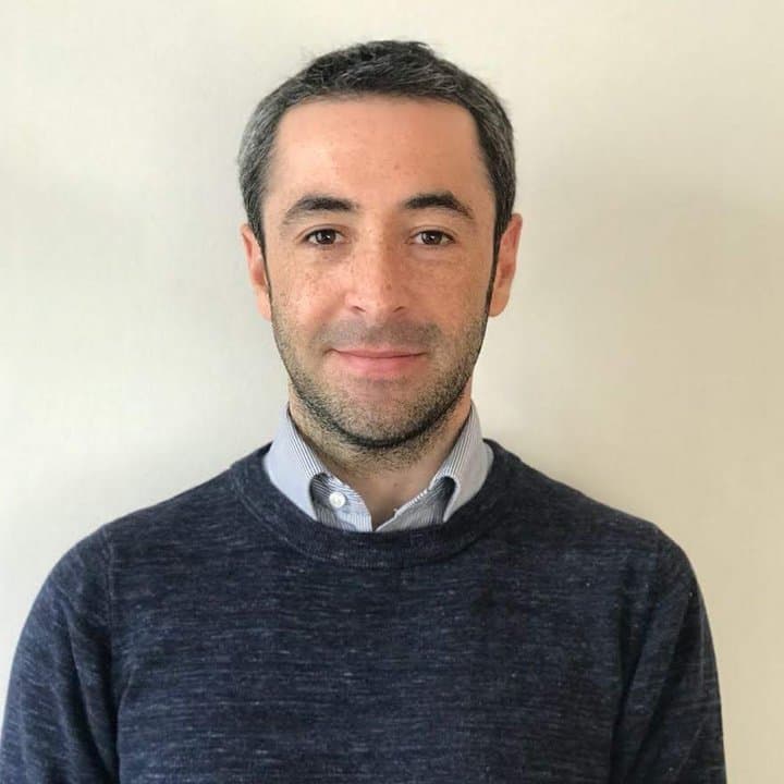 Alejandro, quien diseña y desarrolla las soluciones de Bobbasystem